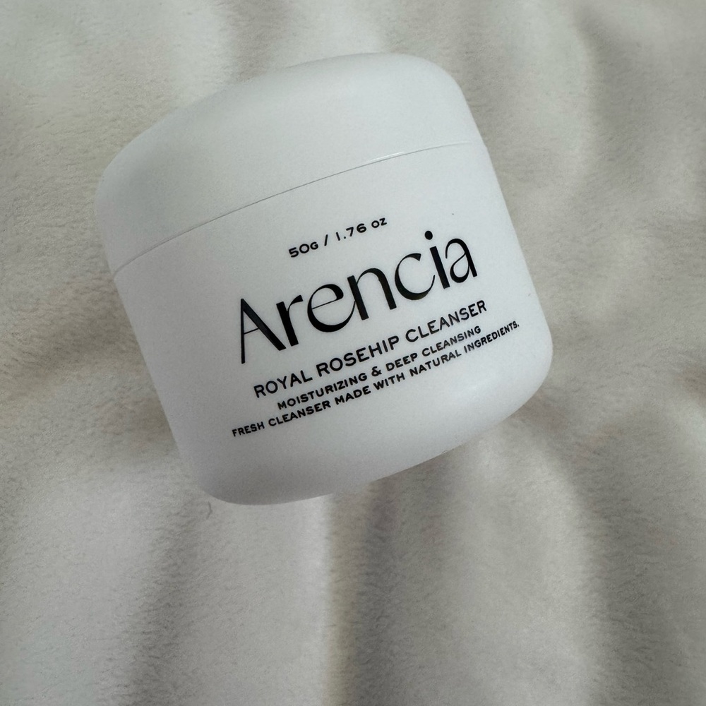 Arencia Royal Rosehip Cleanser